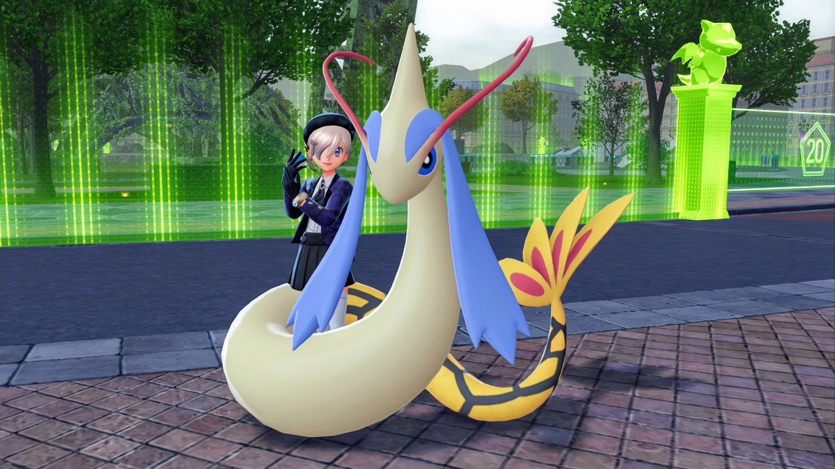 こちら、 XS色違い♂ミロカロス オヤブン色違い♀ミロカロス の比較で