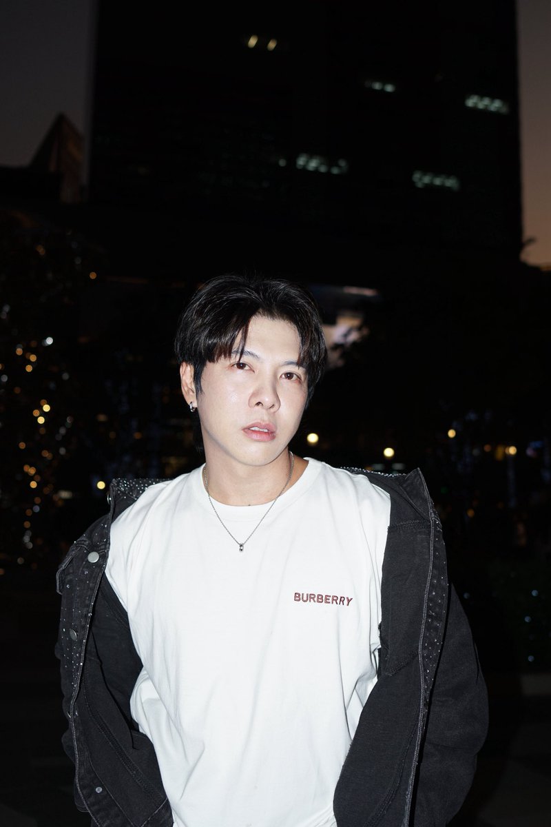 ช.ชวิน tweet media