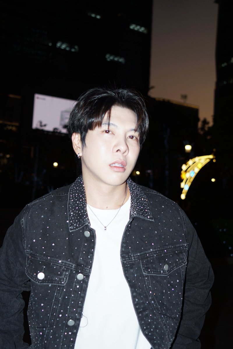 ช.ชวิน tweet media