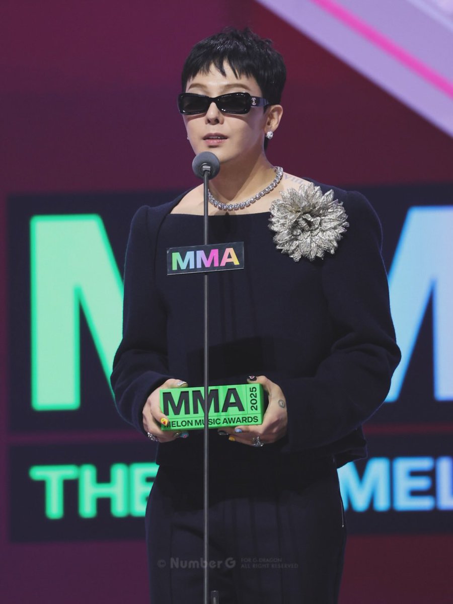 G_Chipi's tweet photo. #MMA2025 
🏆トップ10
🏆ベスト男ソロ
🏆ベストソングライター
🏆ミリオンズトップ10
🏆今年のアルバム
🏆今年のアーティスト
🏆今年のベストソング

歌える、踊れる、作れる、だけじゃなくて、これは完���に“時代を動かした”レベルじゃないと無理👏🏻やっぱりジヨンって狂ってる🫨（盛大の褒め言葉） https://t.co/RXgjUceX2e