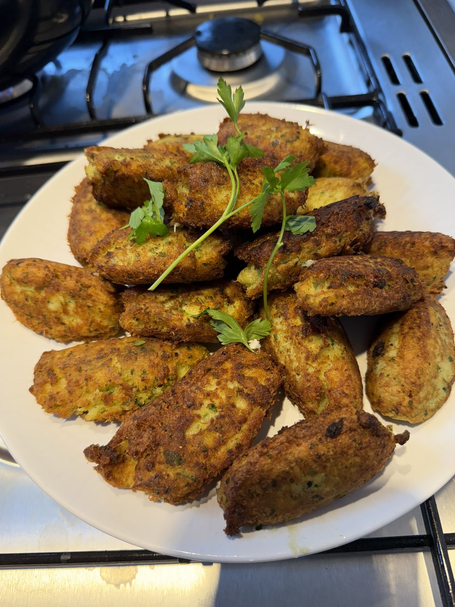 Mr Aylett - Principal, FCCT NPQH tweet media