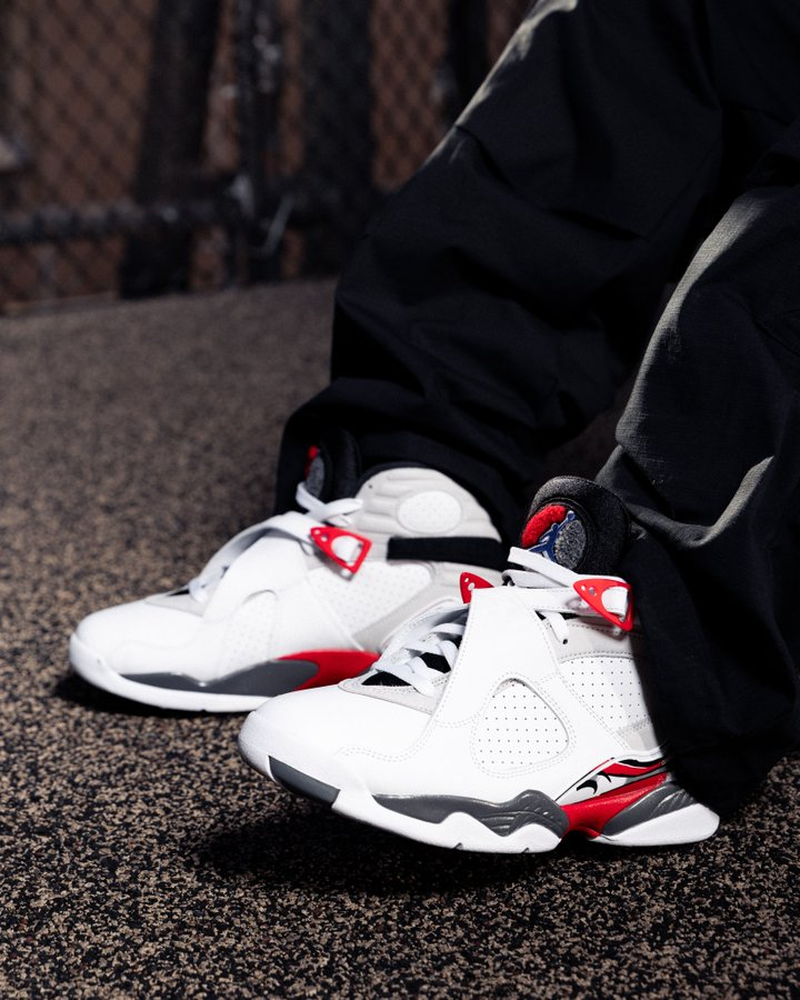 Sneaker Huddle tweet media