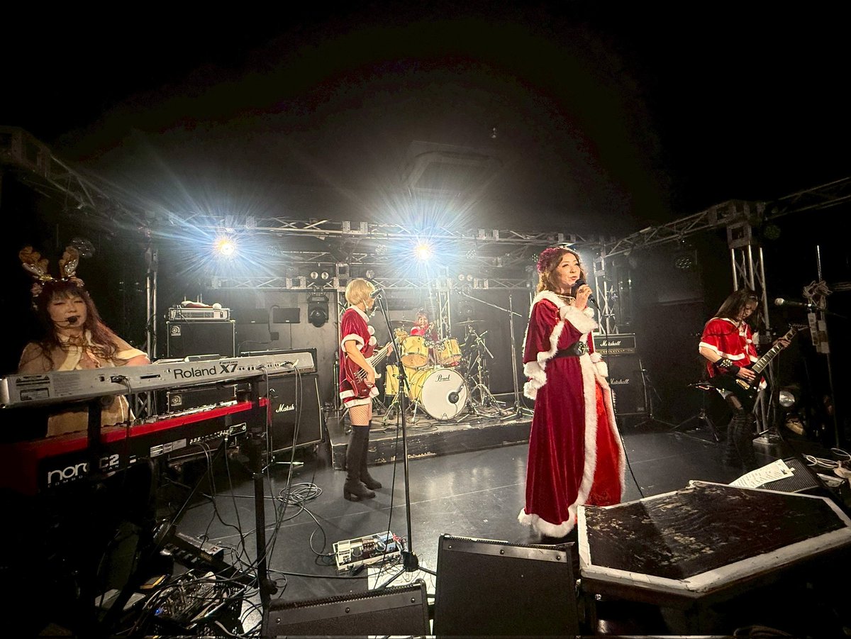 Rosebullet tweet media