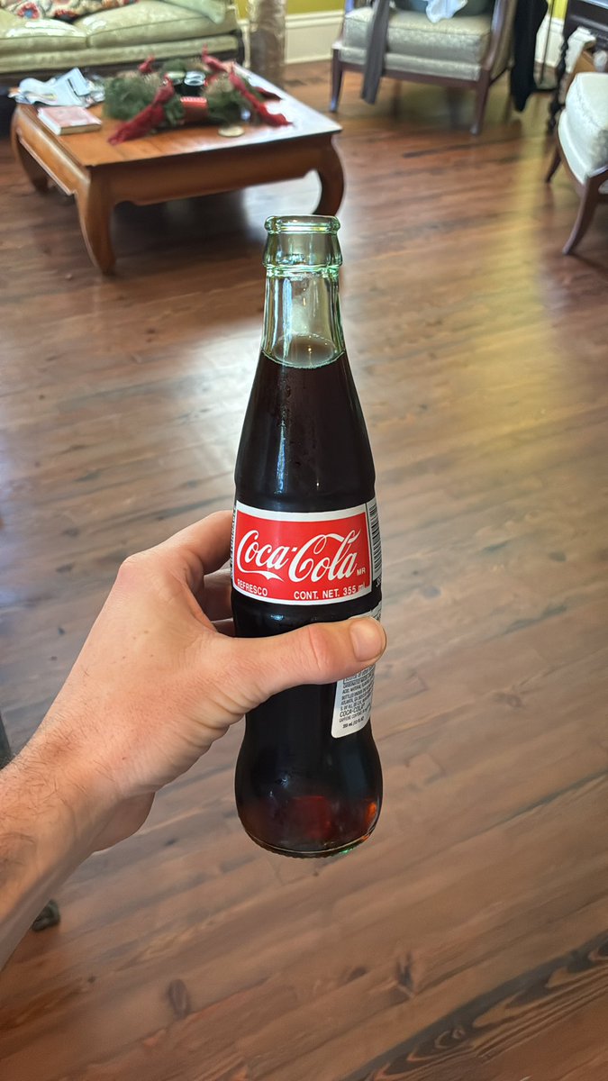 Another viral boto tweet. Dime a dozen these days. Had some shit go off about queen beds the other day, god you idiots will like anything