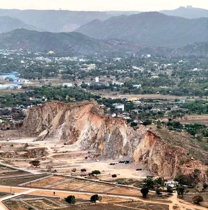 Pranshi Chaturvedi tweet media