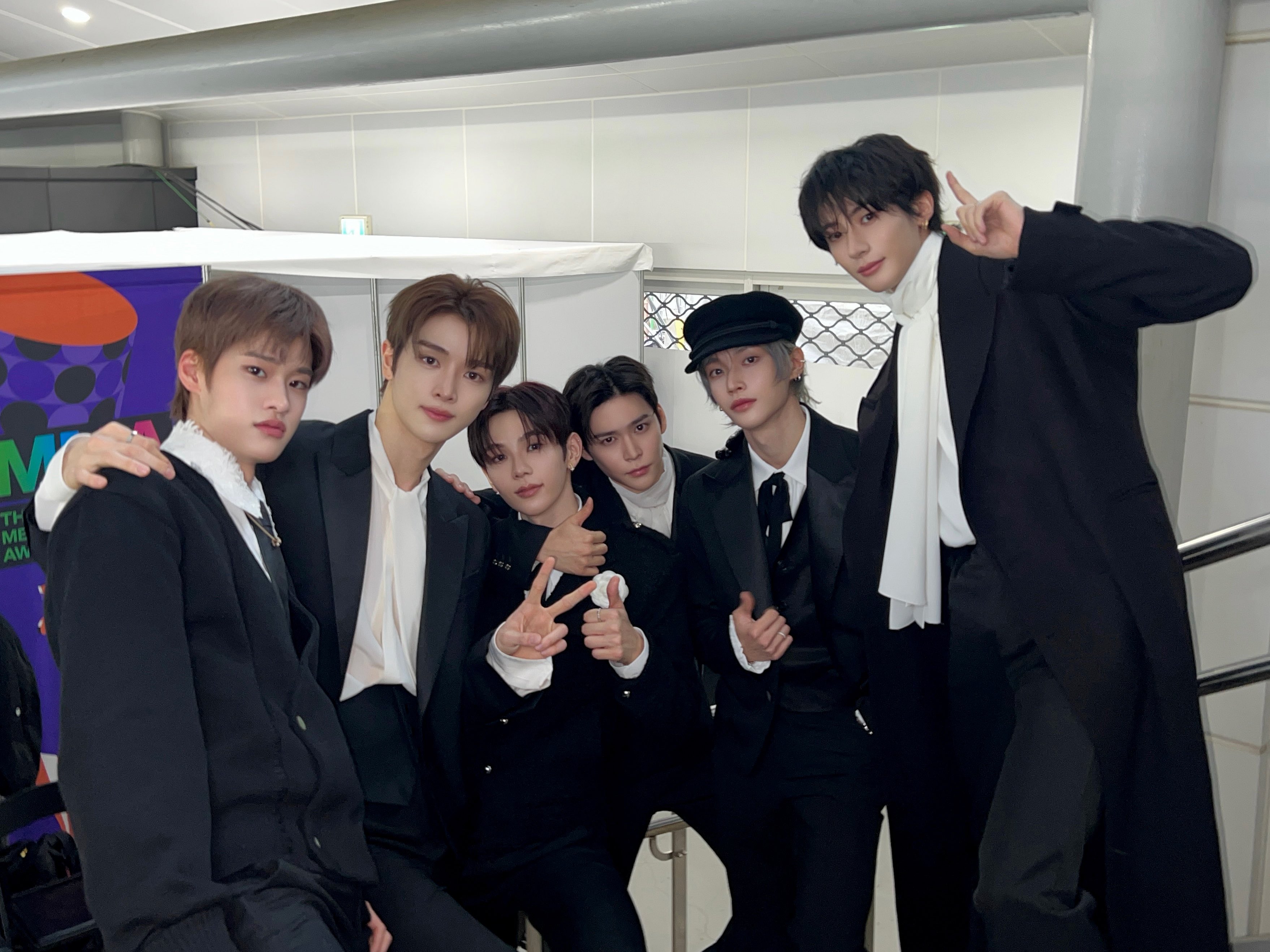 20251221트위터공계가족사진