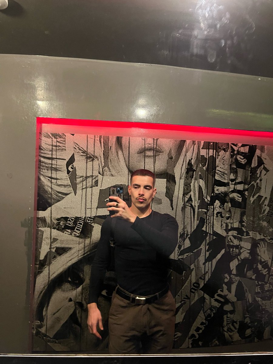 caramelooraro's tweet image. 