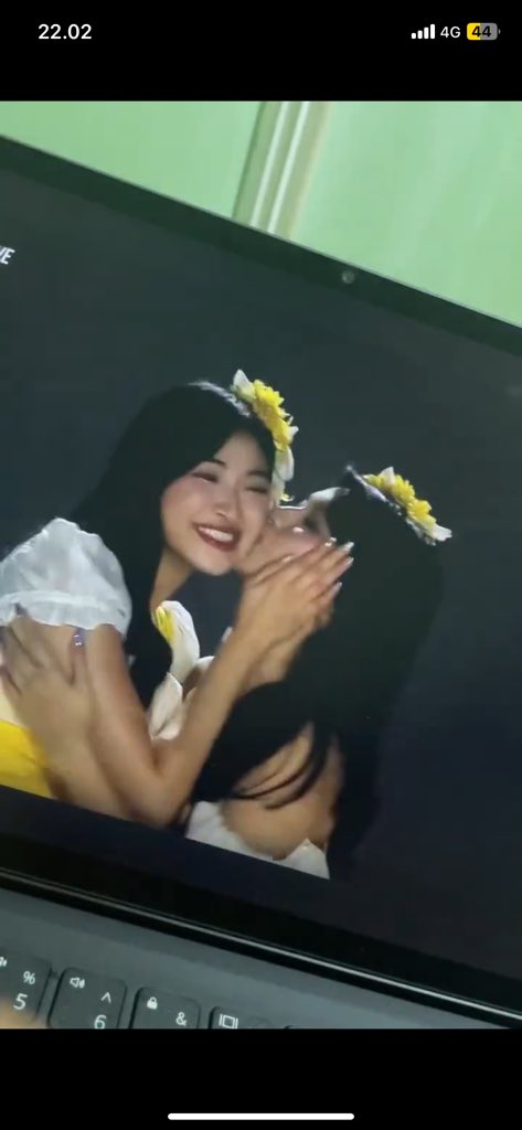 ellawvny's tweet image. 😭😭😭😭😭