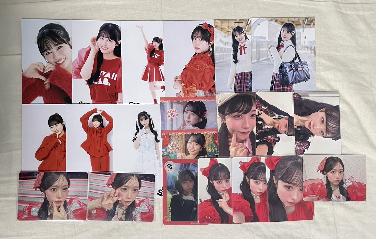 s @プロフ必読 tweet media