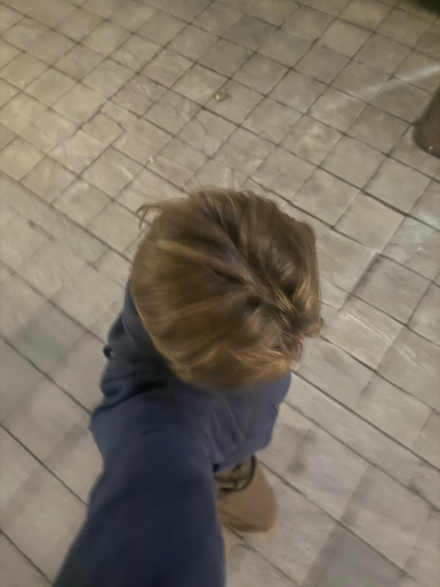 junseosluv's tweet image. junseo going for a run🙏