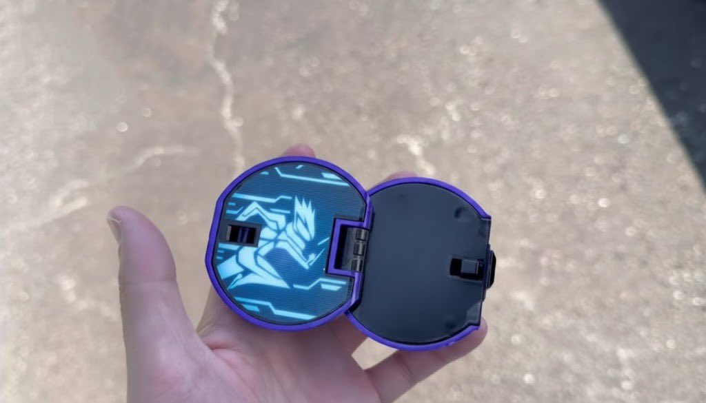 cff1bd94e1a44b0 分割のカプセムです