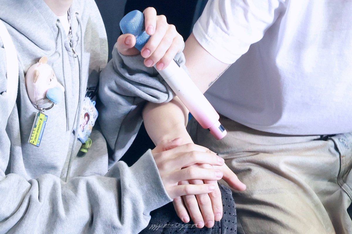 251220 홍콩 HQ

우리잖아

#성한빈 #SUNGHANBIN #成韩彬 #ソンハンビン 
#장하오 #ZHANGHAO #章昊 #ジャンハオ 
#ZEROBASEONE #ZB1 #제로베이스원