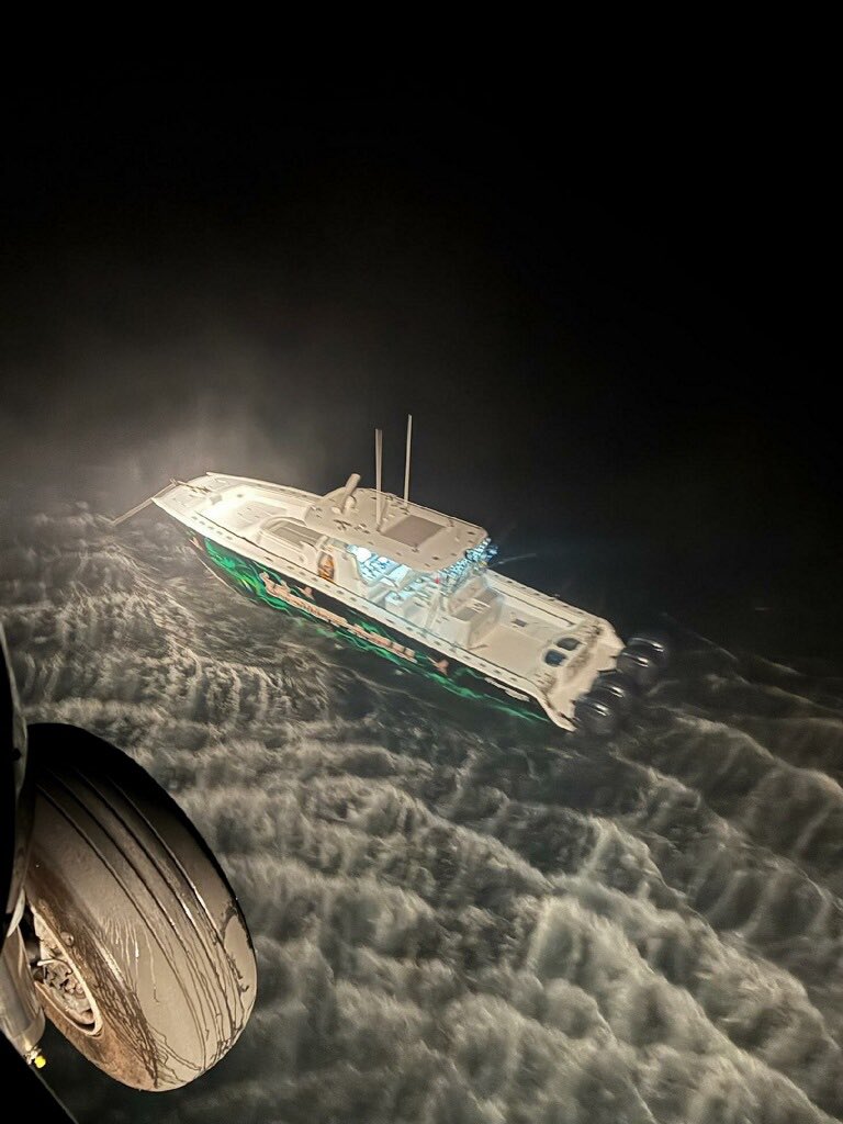 USCGSoutheast's tweet image. #Breaking @USCG air &amp;amp; surface crews, and partner agencies are searching for a 57-year-old male and 33-year-old male reported overdue Fri. night. Crews located their vsl. 70 mi. off Fort Myers. USCG crews are leading the search.

Have info? Call Sector #StPete @ 866-881-1392 #SAR