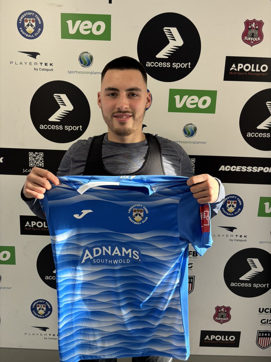 Lowestoft Town FC tweet media