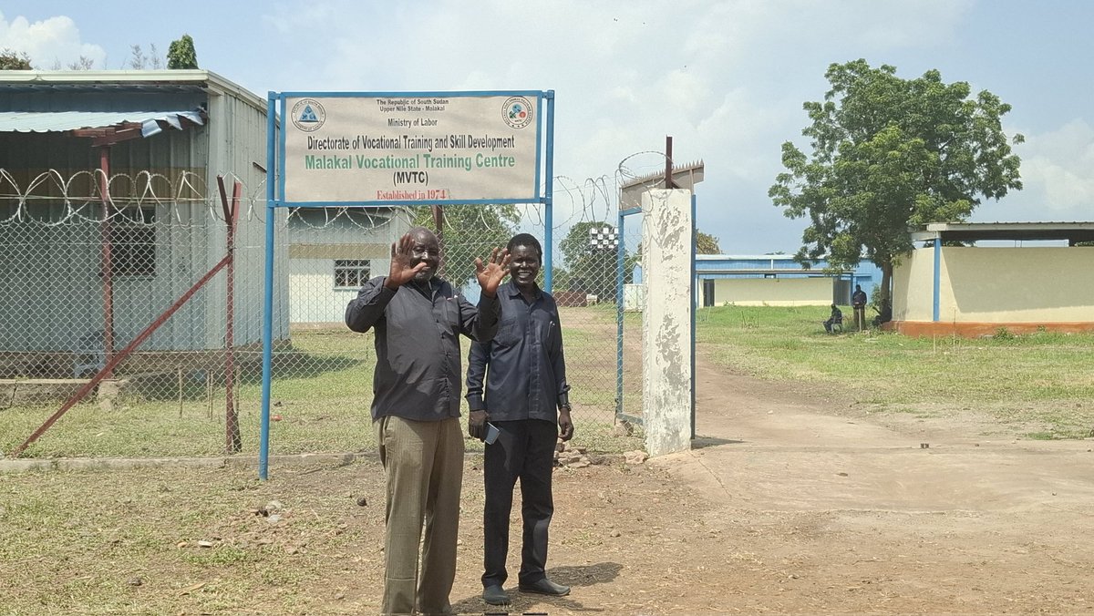PhilippeMichelK's tweet image. #UNMISS Same In Malakal, in the transit camps, each person is identified, presented to a doctor, and women who have suffered sexual violence are given dignified care by @IOMSouthSudan staff. They also receive vocational training.which will facilitate a successful integration.