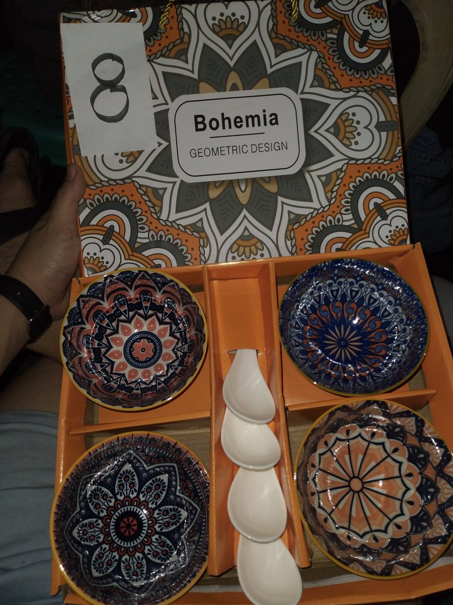 Jingayy's tweet photo. Pov: Tita gift idea 😊 cutie https://t.co/8f1ANJIQ4e