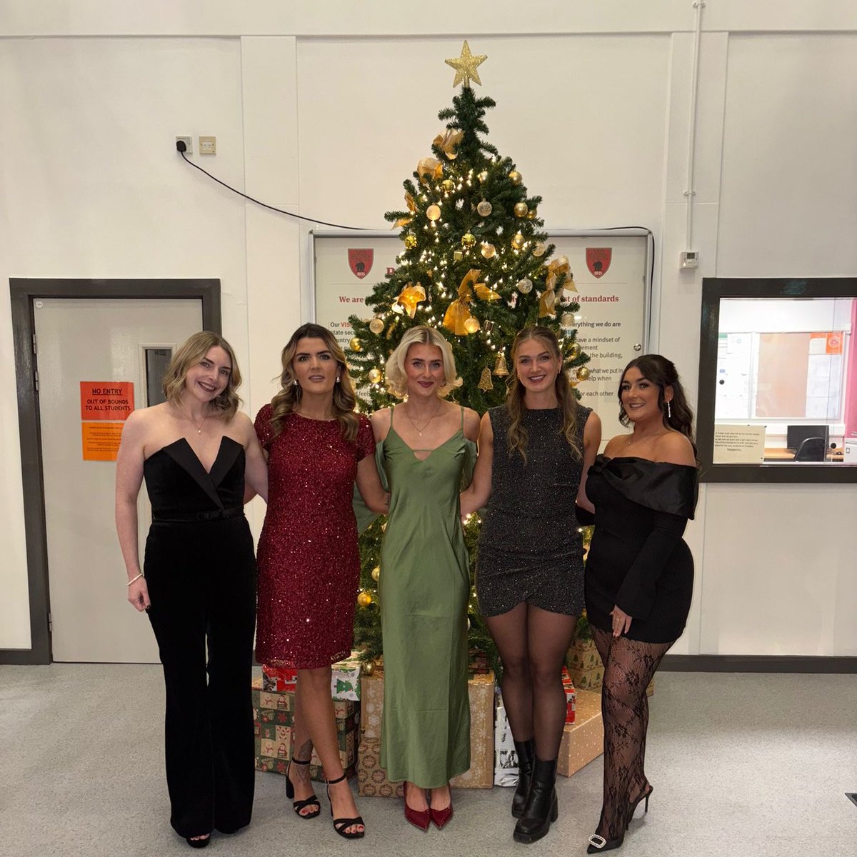 Miss Fellenger tweet media