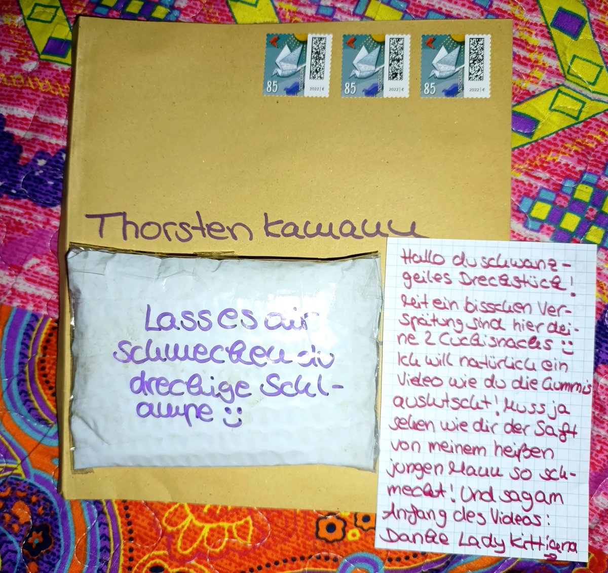 Ein ganz besonderer Snack für kleine Cuckis 🤤🍆
Ich und mein Mann hatten Spaß und haben diesmal auch wieder ein paar Gummis gefüllt 💦
Diese gingen nach Dortmund zu Thorsten <a href="/VgzXsd44887/">Poppersfotze</a> 😈
Wer will sich auch sowas spezielles gönnen? 🤔 🤤

Findom Femdom paypig moneydom humanatm