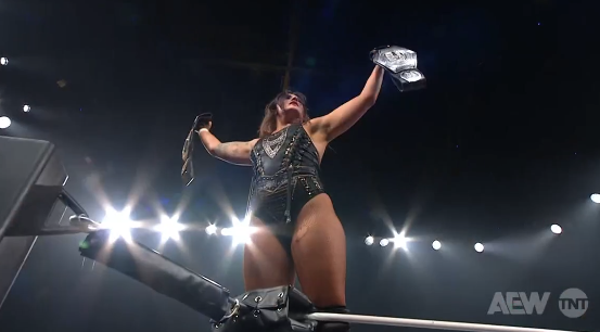 JaxIrvin's tweet photo. YOOO NO WAY! Alex Windsor WINS & NEW Undisputed REV PRO Champion!!! #AEW #AEWDynamite #AEWCollision #AEWOnHBOMax #AEWHolidayBash #RevProUK https://t.co/VhSCuAJacd