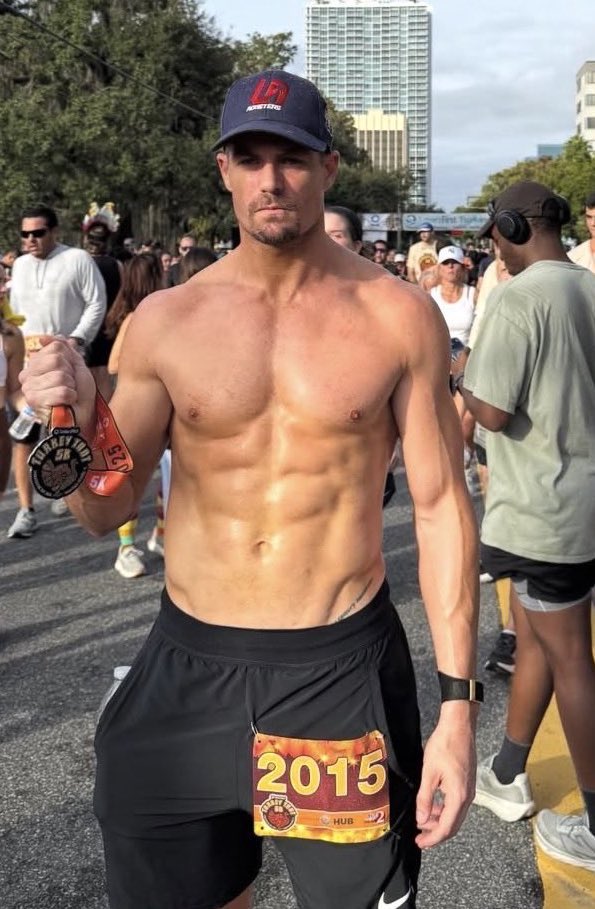 Daily Grayson Waller tweet media