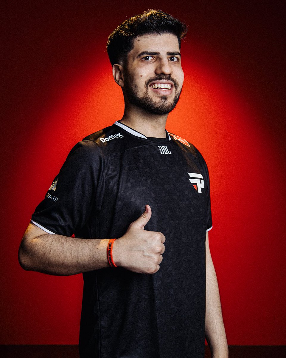 Tô de volta <a href="/paiNGamingBR/">paiN Gaming</a> 

Mais motivado que nunca pra levantar mais trofeus ainda. A vontade de disparar cada vez mais como maior campeão do Brasil segue correndo na veia.

#GOpaiN