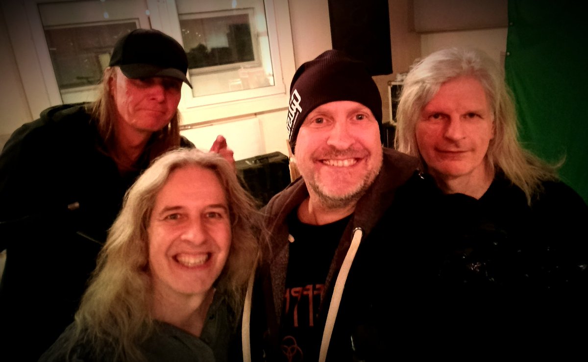 OliverScheer2's tweet photo. It's almost a Christmas miracle, but we were actually able to rehearse with at least 4/5 Sign X veterans...new songs...it was magical!!

#signx #sebastianzierof #newsongs #xmas #miracle https://t.co/hDrsVtNMBW