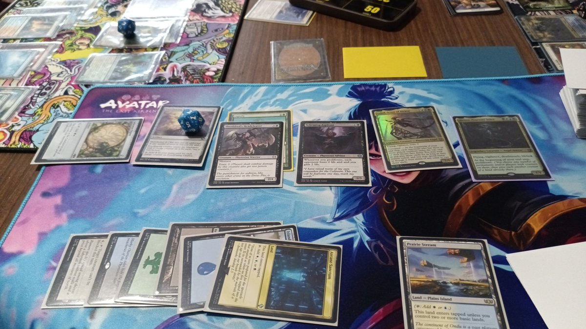 Dicho esto cambié la falling star la qiyana y la ahri por el tapete más duro que he sacado nunca y se ha estrenado bien hoy