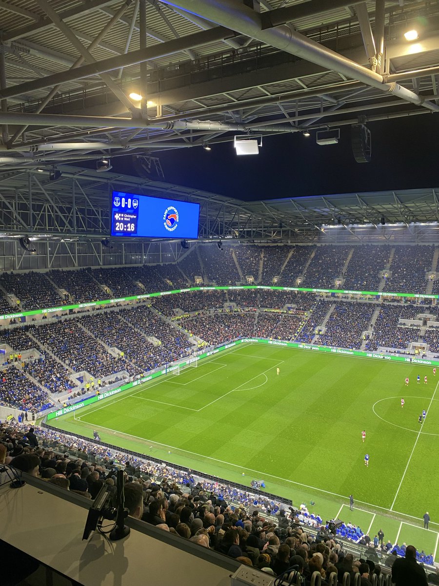 Joe Thomas tweet media