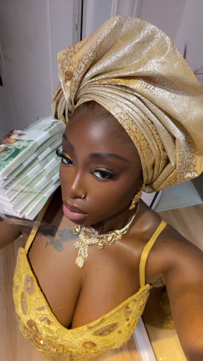 simplydebss tweet picture