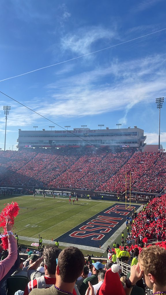 gotigers021's tweet image. The house that Kiffin built and abandoned. #LSUTigers
