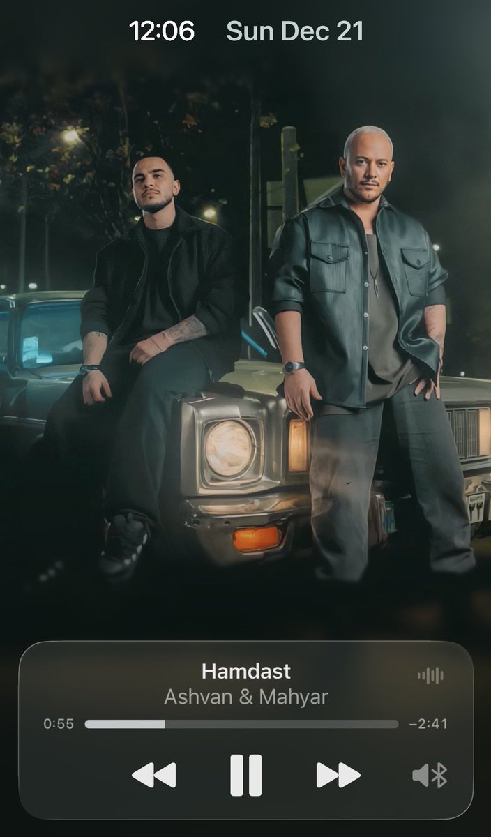 green swallow (@notbe_but_be) on Twitter photo 