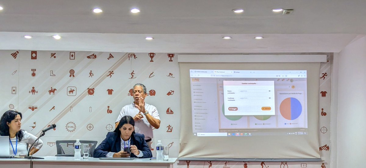 El ambiente en #Islazul se llena de ideas y propuestas transformadoras. Nos encontramos desarrollando un Taller Comercial con la participación de especialistas de toda #Cuba, encuentro que refuerza nuestro compromiso con la excelencia y la innovación en el sector turístico.
