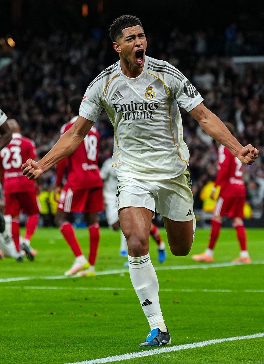 Best midfielder in the world