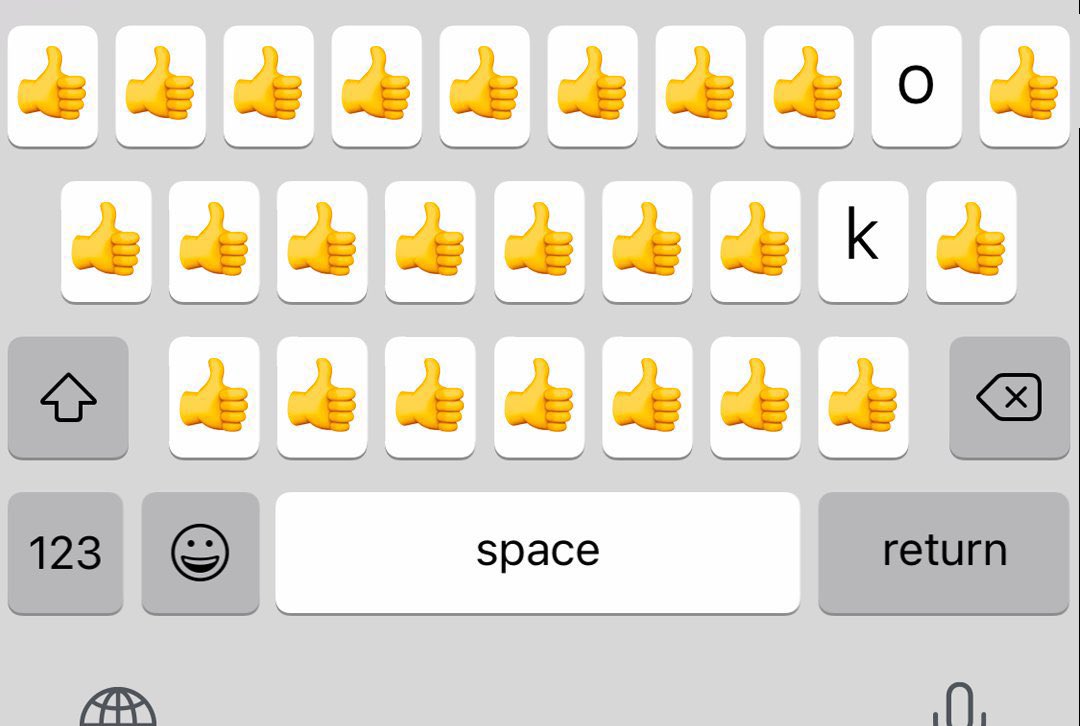 joshpearson180's tweet image. Andrew Gilding’s phone keyboard