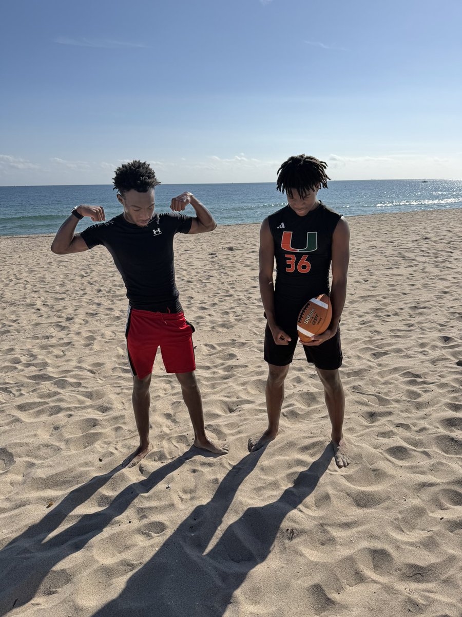 Tatetreon “tank” isom tweet media