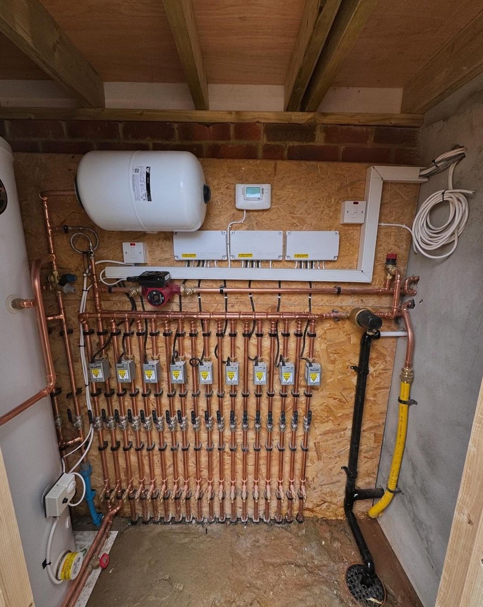 Edwin93313152's tweet photo. Do you need a Responsive, SEO-friendly construction or Contractor website for your Plumbing, HVAC, Roofing, Electrician ?

Contact Me: https://t.co/QZhexp3J83

#constructionwebsite #hvacwebsite #jennie #plumbingwebsite #contractorwebsite #roofingwebsite #GMMTVStarlympics2025 https://t.co/WmfyScFMk3