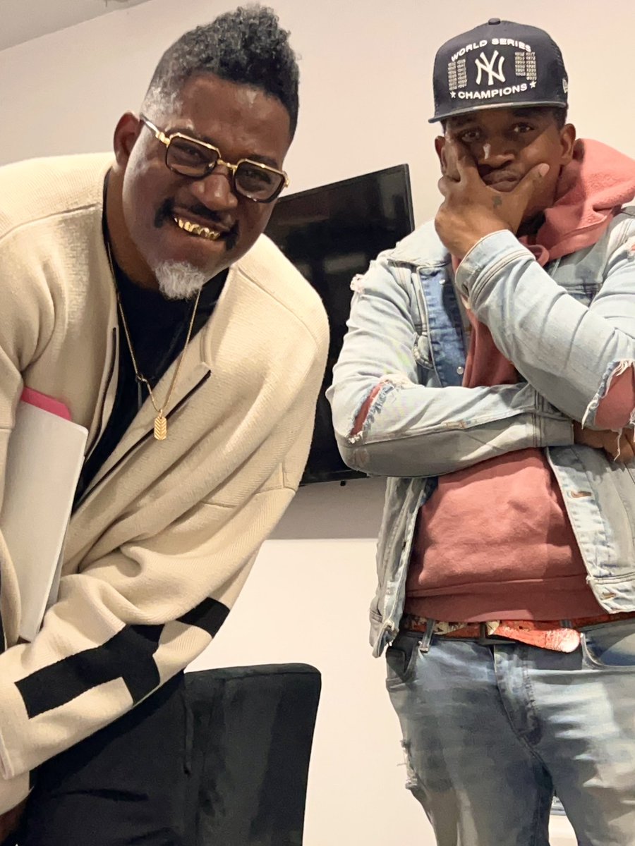 One plus one equals more than two when you got the right ones… TN x <a href="/davidbanner/">DAVID BANNER</a> 😤😤
.
.
#forevergrind #lightscameraaction #work