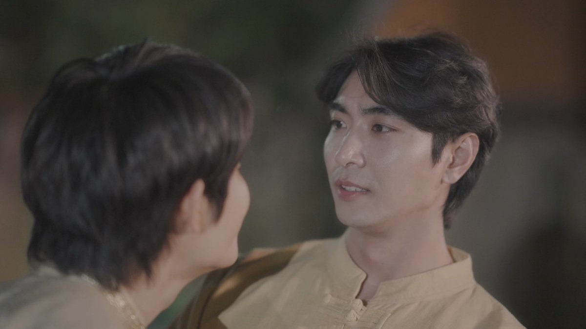 บอกรักเขา แต่เขาคิดว่า เมา
#ipromiseiwillcomeback