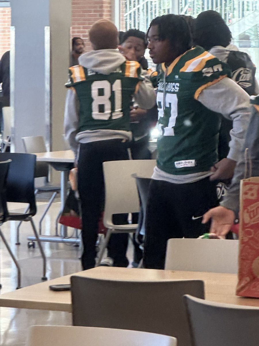 CurvinAlexT's tweet image. Gameday Red Sick Bowl Game 2025 #Bulldogs #27