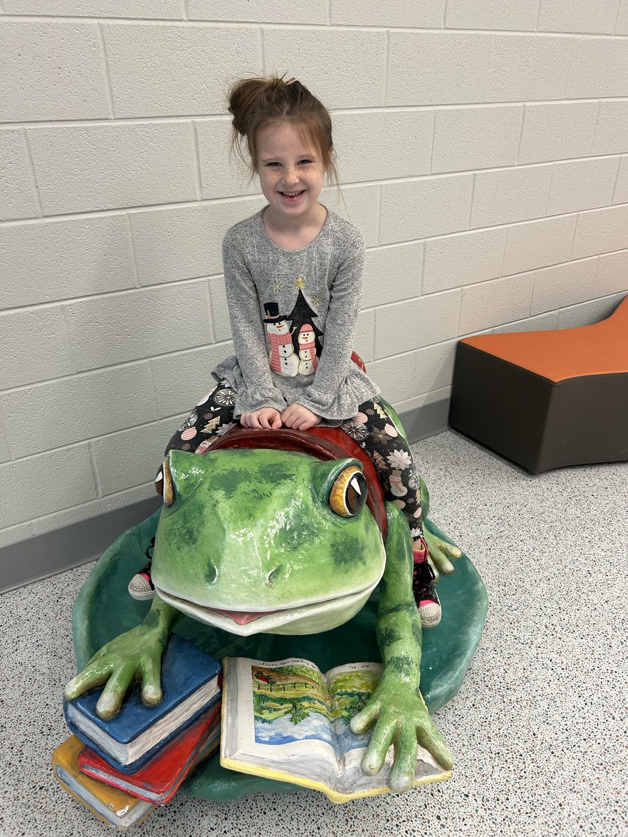 Halli Jane cleaned up and organized her classroom kitchen all on her. Way to be responsible, Halli Jane! We’re proud of you.