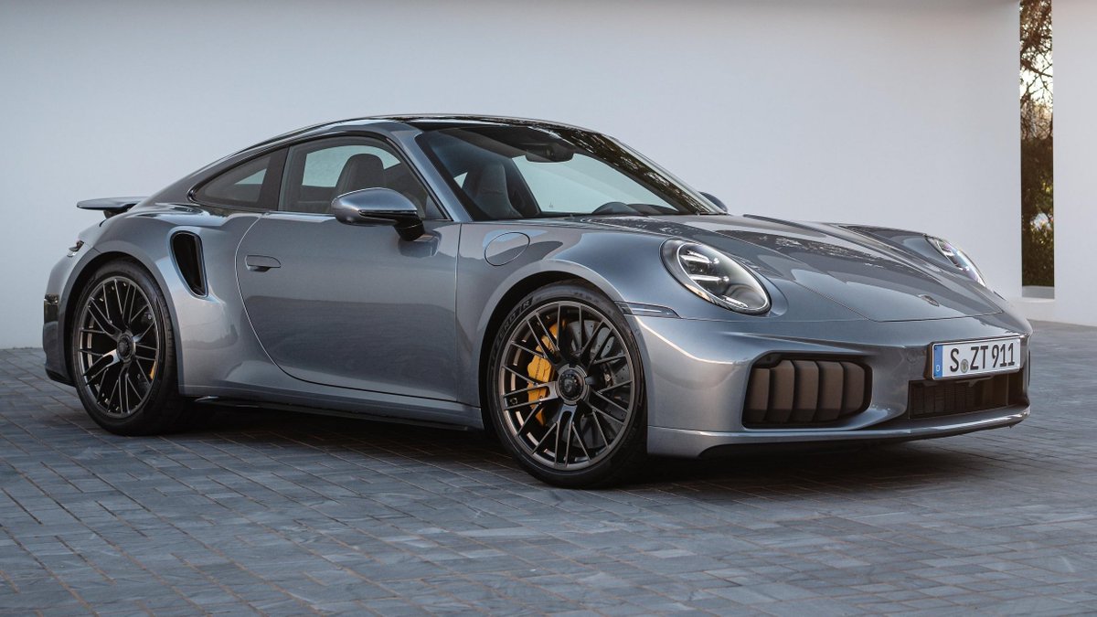 theblockopedia_'s tweet image. Why buy a Porsche for $300K when you can invest in 300,000 JPEGs of digital cats? Priorities, people! 🚗💸

#Web3 #LuxuryLife #DecisionsDecisions