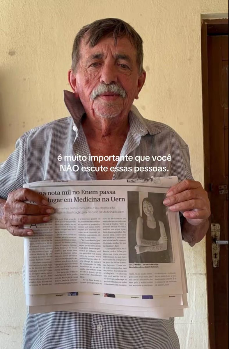 annabeatrizb___'s tweet image. “vai pra argentina”
“faz enfermagem/odonto” 
“na sua idade eu já tinha filho”
“se não passou antes, imagine agora”
“não faz nada, só fica em casa”