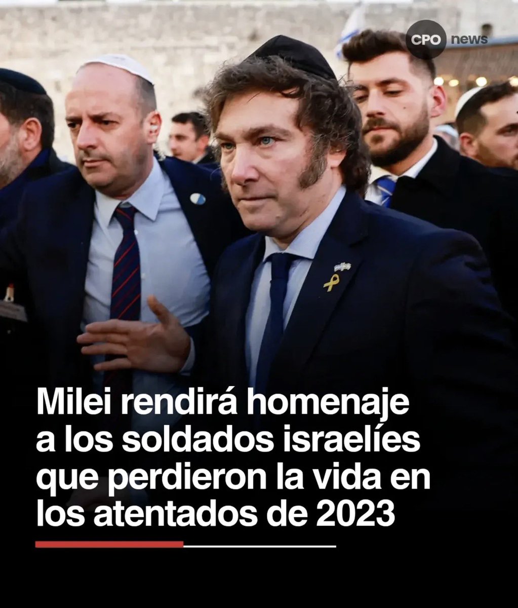 Se suicidó un soldado en Olivos porque no le alcanzaba para comer, no dijo una palabra, no le dio las condolencias a la familia, y ahora SE VA PARA ISRAEL jsjajjajajajjajaja es un hijo de mil puta
