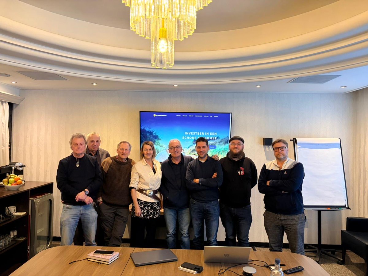 Vandaag kwam een werkgroep van <a href="/Atoomcooperatie/">De AtoomCooperatie</a> bij elkaar in Den Bosch om de actiepunten voor 2026 te bespreken. We gaan aan de slag met een aantal nieuwe SMR locaties, nieuwe projecten en nieuwe partnerschappen 💪