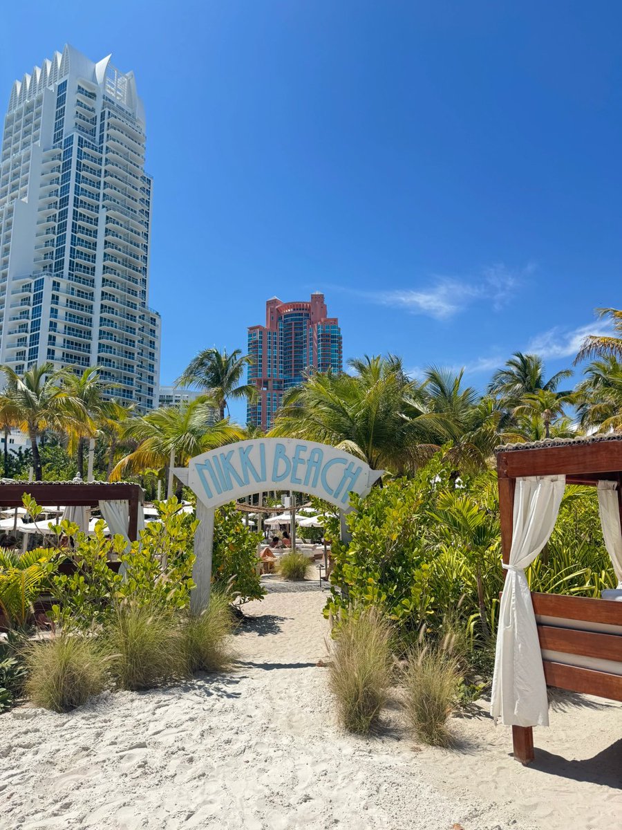 At Nikki Beach, sunshine, sand, and sea breeze, the perfect vacation combo! 🌞🏖️
