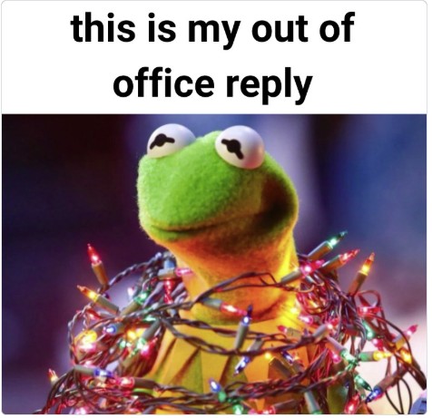 🦖The HR After Hours &amp; Bubbler podcast Holiday Mashup is now available on your favorite music &amp; podcast streaming services.

 ☃️ hrafterhours.com ☃️

#hrhumor #humanresources #hrafterhours #bubblerpodcast  #happyholidays  #christmasmovie #holidayparty #christmasdecorations