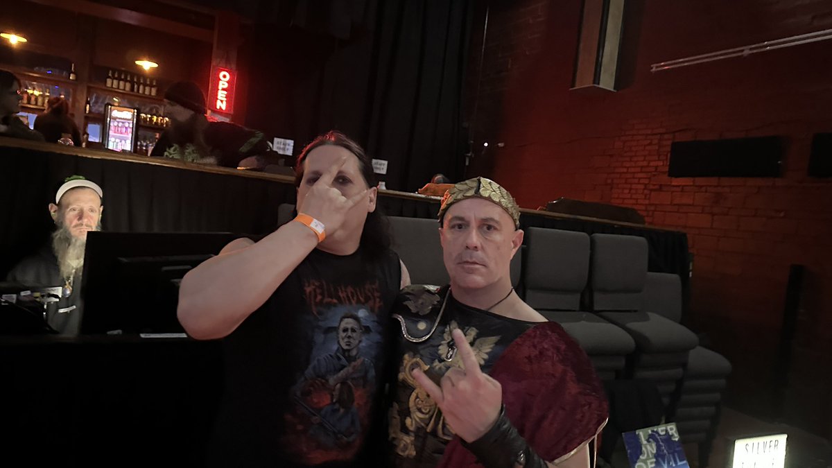 Silvertonguedevil tweet media