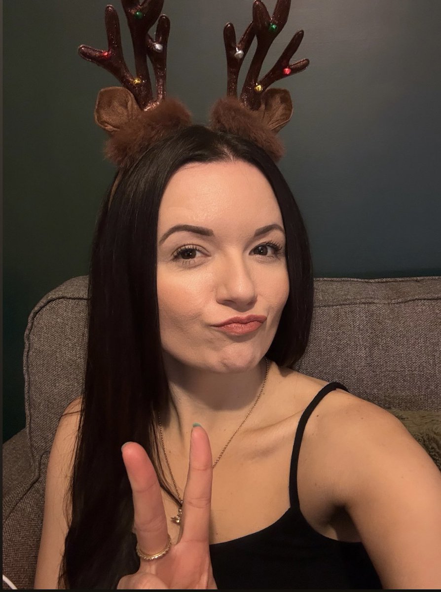 DarthVaderGamerGirl tweet media
