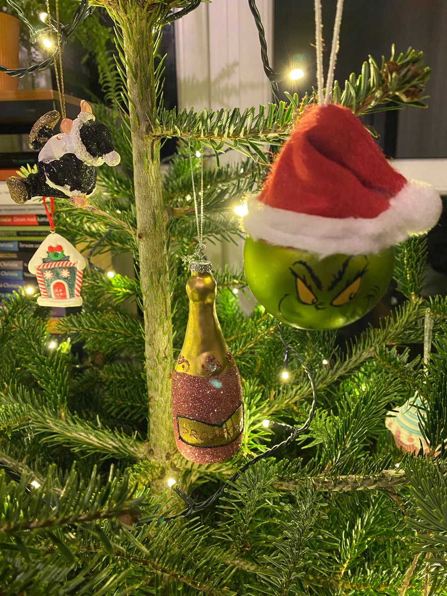 Mam i ja ❤️
#choinka 
#Grinch 
#prosecco