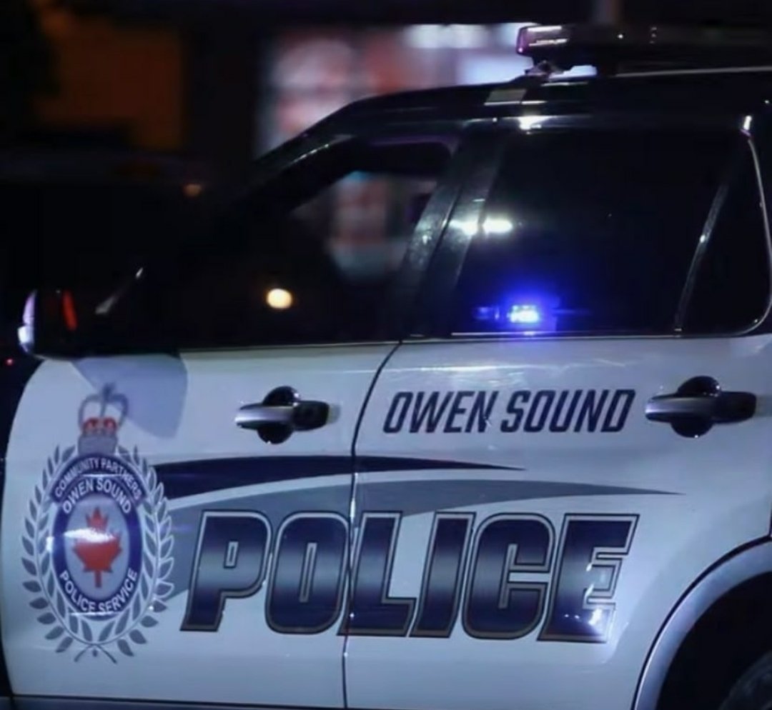 #MediaRelease Call From Concerned Citizen Leads To Arrest.   Officers quickly located the vehicle driving through a residential neighbourhood &amp; conducted a traffic stop.  After testing by a breath technician an 18 yr old has been charged.  owensoundpolice.com/owen-sound-pol…